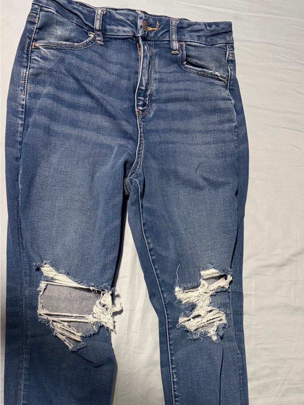 American Eagle Outfitters Distressed Blue mom Jeans